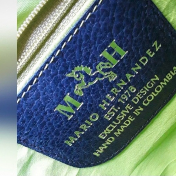 Mario Hernandez Blue pebbled leather domed satchel - Picture 4 of 5